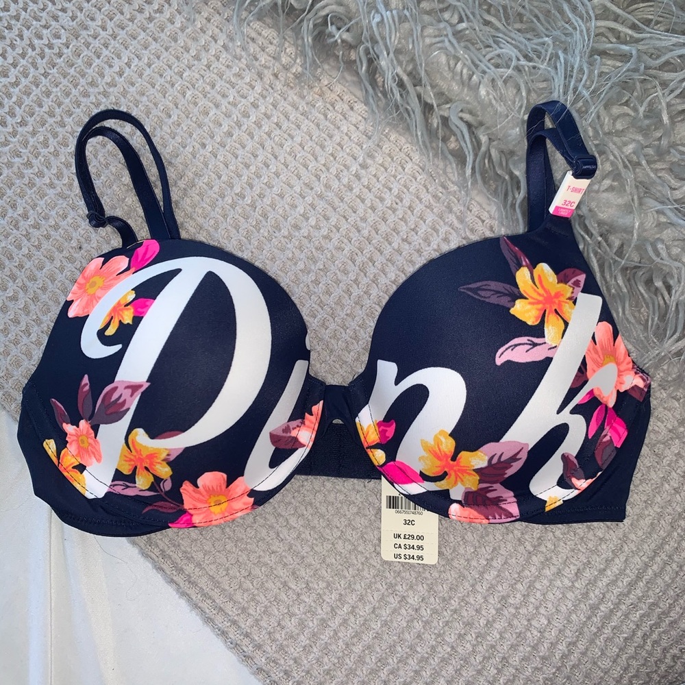 VS Pink Bra !